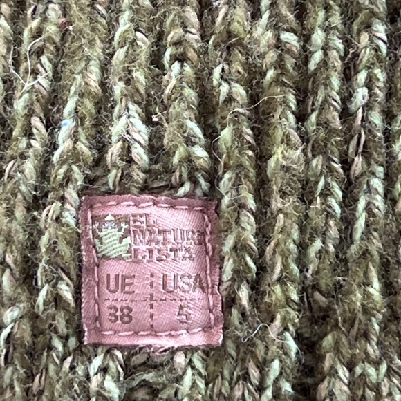 Leather ankle boots with a green knit shaft - Picture 2 of 9